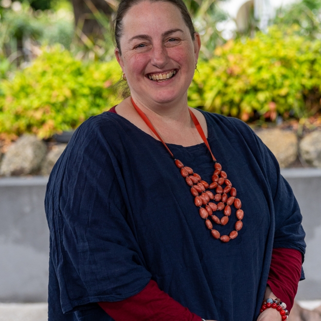 Dr Naomi Malone
